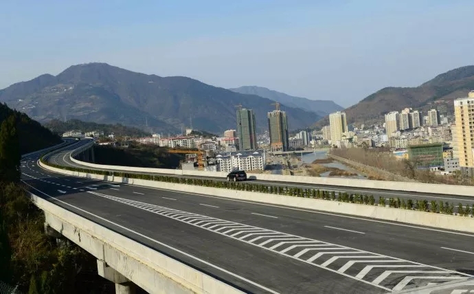 平博体育博彩中标湖北麻竹高速公路麻城至红安段机电项目